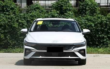 Hyundai Elantra, 2025 год, 1 993 000 рублей, 2 фотография