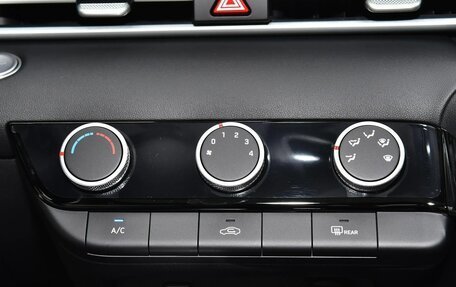 Hyundai Elantra, 2025 год, 1 993 000 рублей, 22 фотография