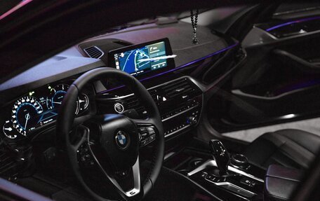 BMW 5 серия, 2017 год, 2 200 000 рублей, 3 фотография