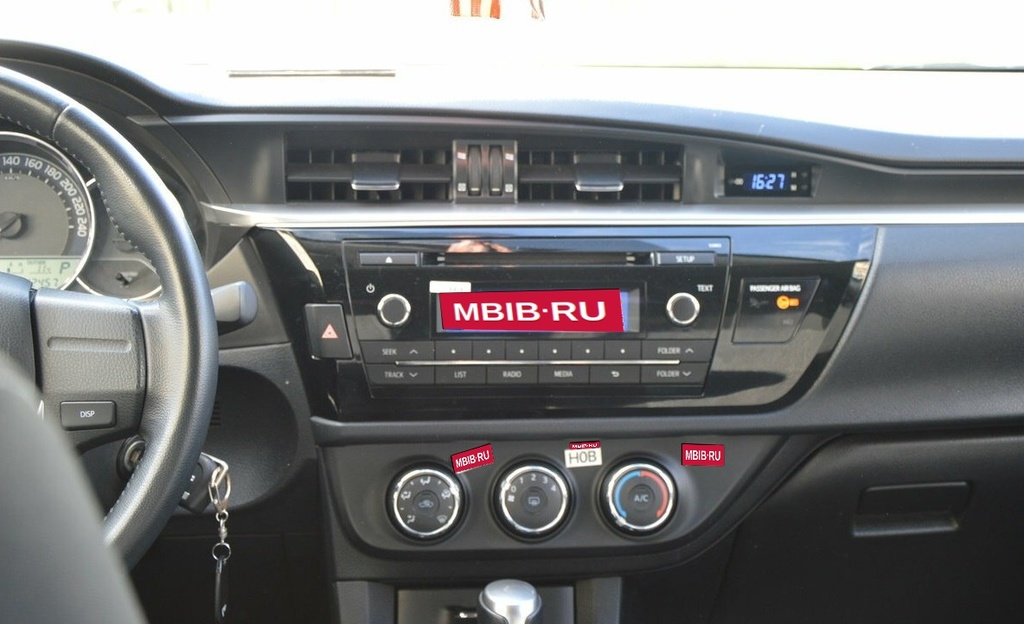 Toyota Corolla E160, 2016 год, 250 000 рублей, 3 фотография