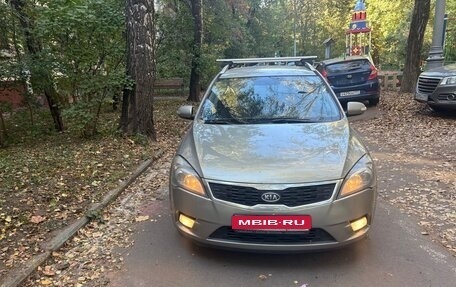 KIA cee'd I рестайлинг, 2010 год, 700 000 рублей, 1 фотография
