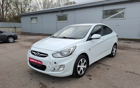 Hyundai Solaris II рестайлинг, 2011 год, 699 000 рублей, 1 фотография