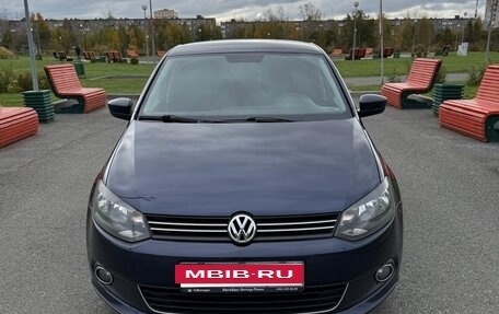 Volkswagen Polo VI (EU Market), 2013 год, 950 000 рублей, 4 фотография