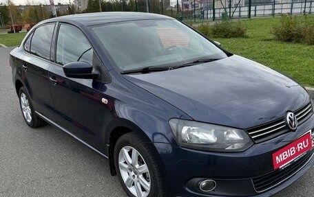 Volkswagen Polo VI (EU Market), 2013 год, 950 000 рублей, 2 фотография