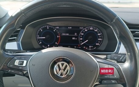 Volkswagen Passat B8 рестайлинг, 2019 год, 1 750 000 рублей, 10 фотография