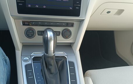 Volkswagen Passat B8 рестайлинг, 2019 год, 1 750 000 рублей, 12 фотография