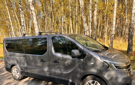 Renault Trafic, 2019 год, 3 700 000 рублей, 5 фотография