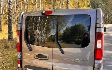 Renault Trafic, 2019 год, 3 700 000 рублей, 4 фотография