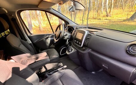 Renault Trafic, 2019 год, 3 700 000 рублей, 18 фотография