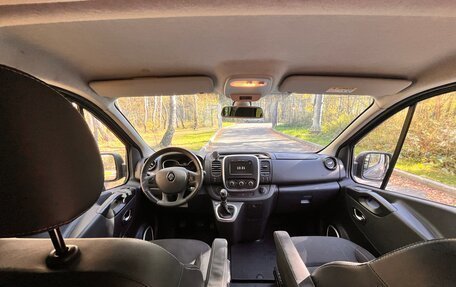 Renault Trafic, 2019 год, 3 700 000 рублей, 19 фотография