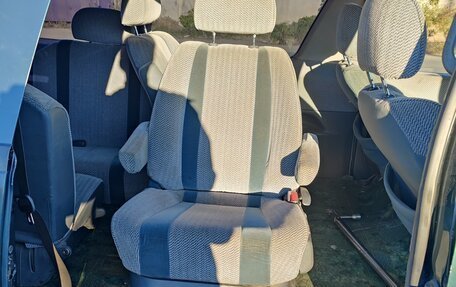 Toyota Previa II, 1994 год, 265 000 рублей, 7 фотография