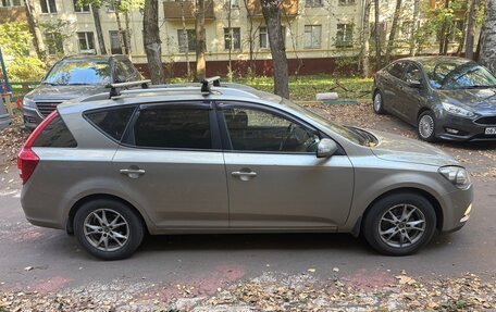KIA cee'd I рестайлинг, 2010 год, 700 000 рублей, 2 фотография