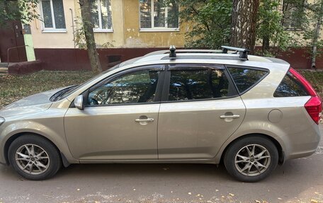 KIA cee'd I рестайлинг, 2010 год, 700 000 рублей, 3 фотография