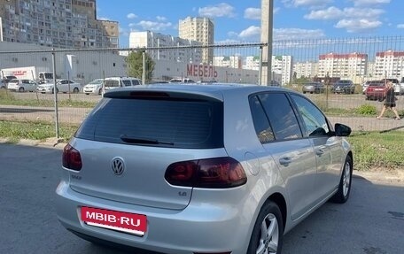Volkswagen Golf VI, 2012 год, 880 000 рублей, 2 фотография