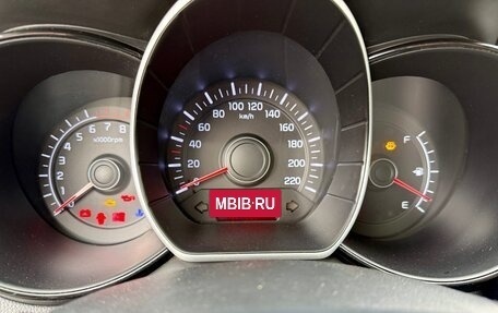KIA Rio III рестайлинг, 2013 год, 915 000 рублей, 6 фотография