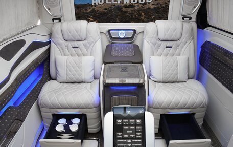 Mercedes-Benz V-Класс, 2025 год, 38 600 000 рублей, 11 фотография