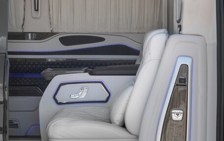 Mercedes-Benz V-Класс, 2025 год, 38 600 000 рублей, 17 фотография