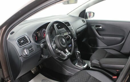 Volkswagen Polo VI (EU Market), 2018 год, 1 175 000 рублей, 17 фотография