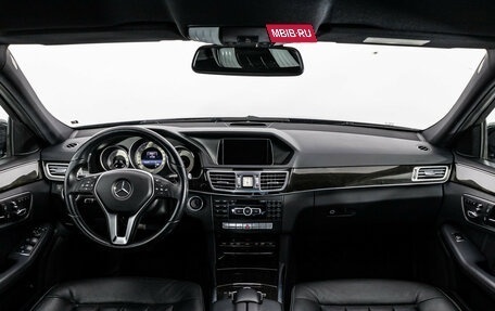 Mercedes-Benz E-Класс, 2013 год, 1 999 000 рублей, 14 фотография
