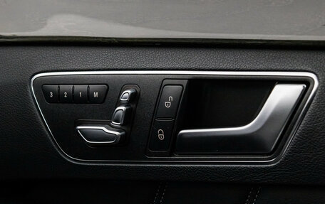 Mercedes-Benz E-Класс, 2013 год, 1 999 000 рублей, 28 фотография