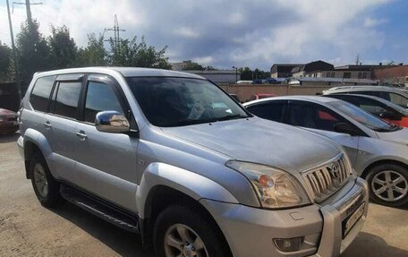 Toyota Land Cruiser Prado 120 рестайлинг, 2006 год, 1 400 000 рублей, 2 фотография