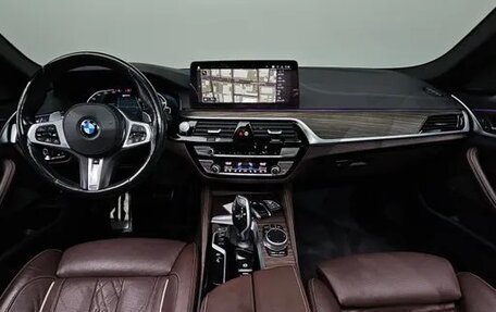 BMW 5 серия, 2021 год, 3 576 000 рублей, 4 фотография