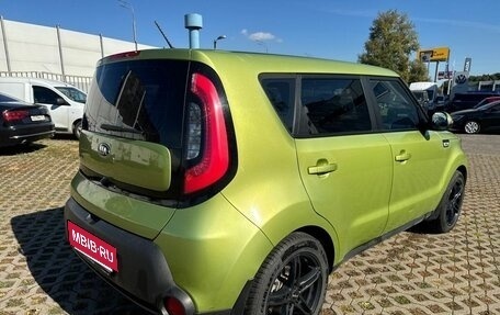 KIA Soul II рестайлинг, 2015 год, 1 100 000 рублей, 3 фотография