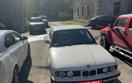 BMW 5 серия, 1990 год, 680 000 рублей, 1 фотография