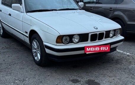 BMW 5 серия, 1990 год, 680 000 рублей, 13 фотография