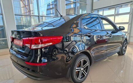 KIA Rio III рестайлинг, 2016 год, 929 000 рублей, 4 фотография