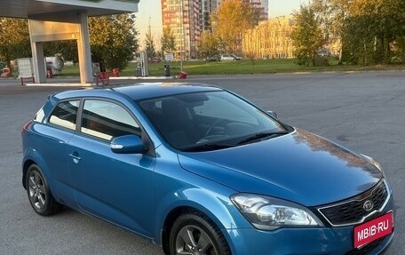KIA cee'd I рестайлинг, 2011 год, 1 100 000 рублей, 1 фотография