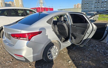 Hyundai Solaris II рестайлинг, 2019 год, 1 250 000 рублей, 8 фотография