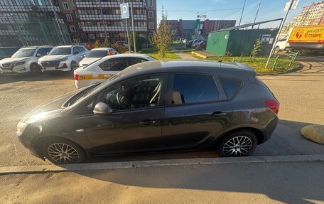 Opel Astra J, 2014 год, 950 000 рублей, 3 фотография