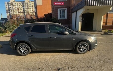 Opel Astra J, 2014 год, 950 000 рублей, 4 фотография