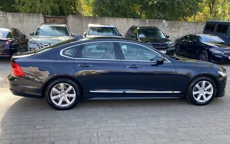 Volvo S90 II рестайлинг, 2018 год, 2 650 000 рублей, 6 фотография