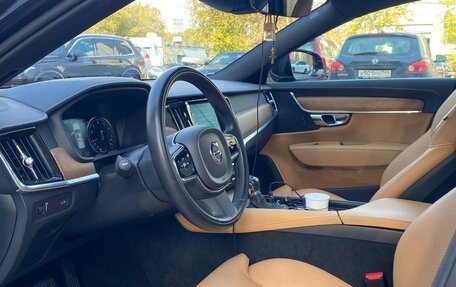 Volvo S90 II рестайлинг, 2018 год, 2 650 000 рублей, 8 фотография