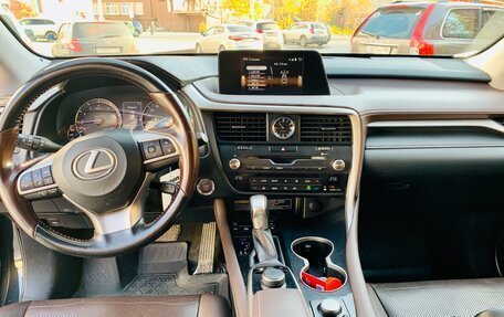 Lexus RX IV рестайлинг, 2016 год, 3 650 000 рублей, 5 фотография