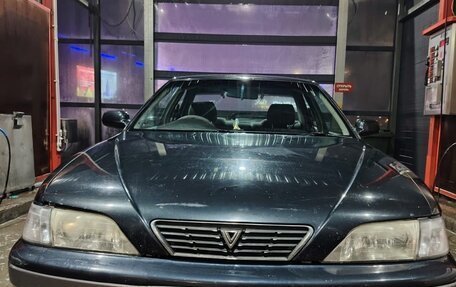 Toyota Vista, 1996 год, 350 000 рублей, 1 фотография