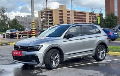 Volkswagen Tiguan II, 2019 год, 3 450 000 рублей, 1 фотография