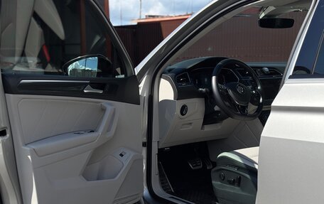 Volkswagen Tiguan II, 2019 год, 3 450 000 рублей, 14 фотография
