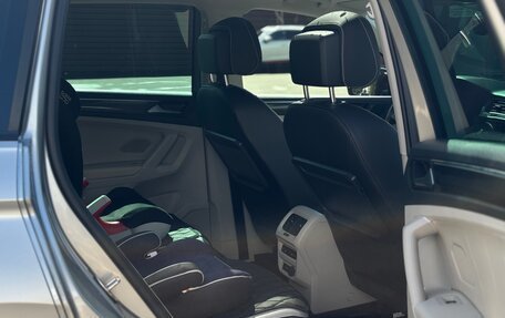 Volkswagen Tiguan II, 2019 год, 3 450 000 рублей, 13 фотография