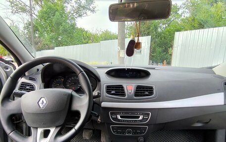 Renault Megane III, 2011 год, 599 999 рублей, 10 фотография