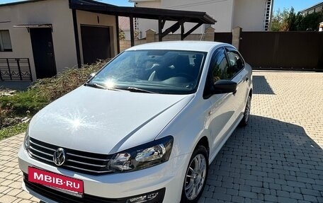 Volkswagen Polo VI (EU Market), 2016 год, 1 200 000 рублей, 2 фотография