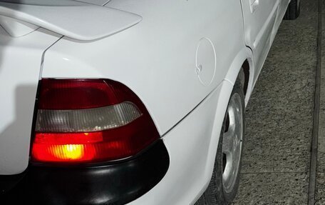 Opel Vectra B рестайлинг, 1998 год, 290 000 рублей, 5 фотография