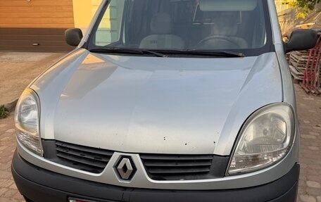 Renault Kangoo II рестайлинг, 2008 год, 444 000 рублей, 1 фотография
