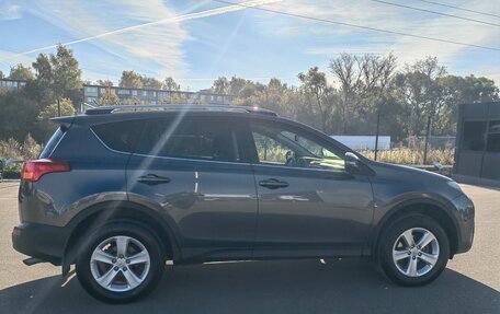 Toyota RAV4, 2013 год, 1 800 000 рублей, 4 фотография