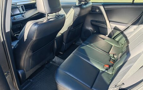Toyota RAV4, 2013 год, 1 800 000 рублей, 9 фотография