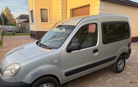 Renault Kangoo II рестайлинг, 2008 год, 444 000 рублей, 4 фотография