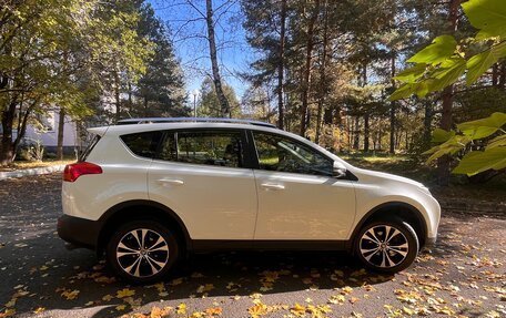 Toyota RAV4, 2015 год, 1 850 000 рублей, 1 фотография