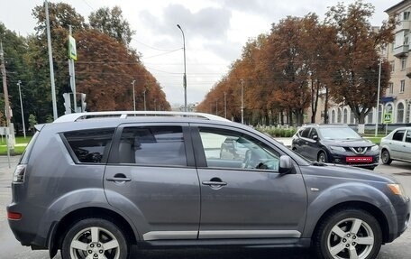 Mitsubishi Outlander III рестайлинг 3, 2008 год, 1 000 000 рублей, 3 фотография